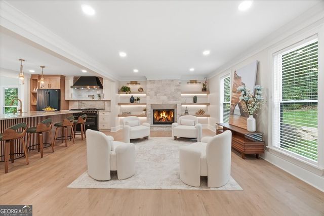 1305 Lake Colony Drive, Marietta, GA 30068