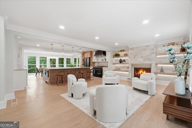 1305 Lake Colony Drive, Marietta, GA 30068