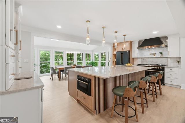 1305 Lake Colony Drive, Marietta, GA 30068