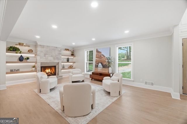 1305 Lake Colony Drive, Marietta, GA 30068