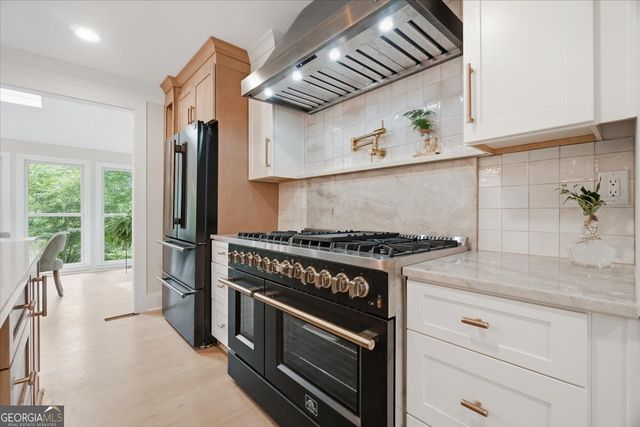 1305 Lake Colony Drive, Marietta, GA 30068