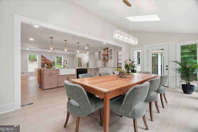 1305 Lake Colony Drive, Marietta, GA 30068