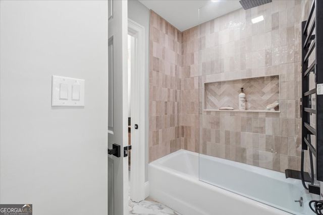 1305 Lake Colony Drive, Marietta, GA 30068