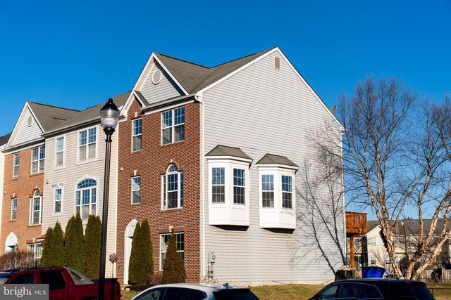 2011 WEITZEL CT, Frederick, MD 21702