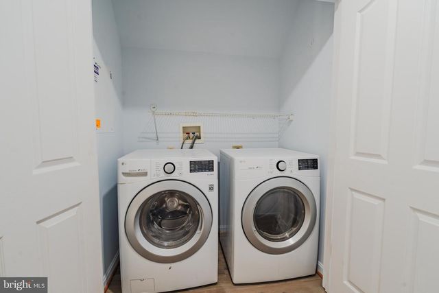 2011 WEITZEL CT, Frederick, MD 21702