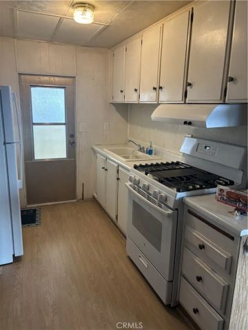 3620 Moreno 15, La Verne, CA 91750