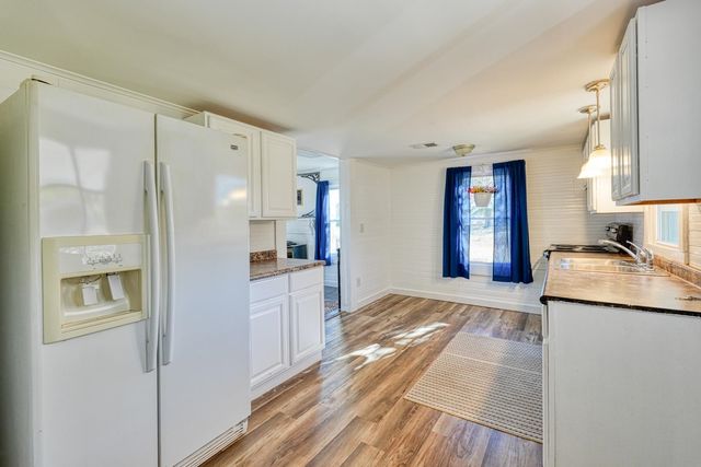 4943 Parris Bridge Road, Boiling Springs, SC 29316