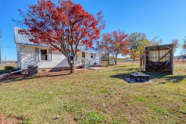 4943 Parris Bridge Road, Boiling Springs, SC 29316