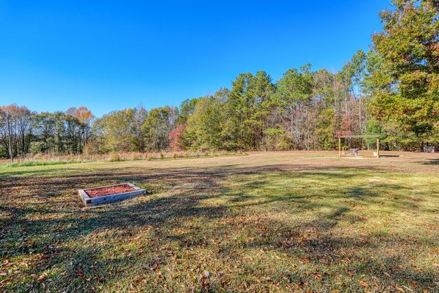 4943 Parris Bridge Road, Boiling Springs, SC 29316
