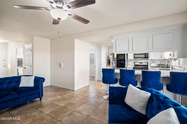 40246 W 11th Street West Street, Palmdale, CA 93551