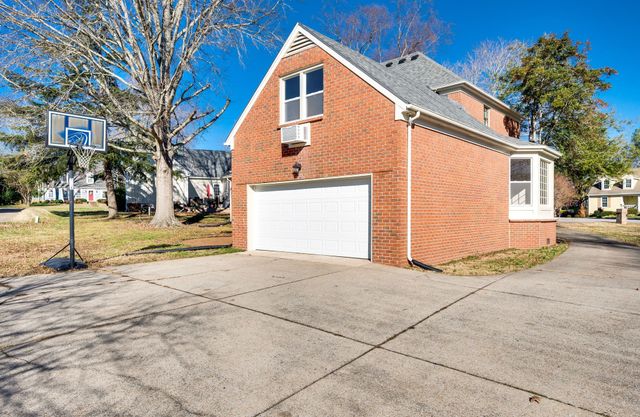 703 Shady Glen Ct, Franklin, TN 37069