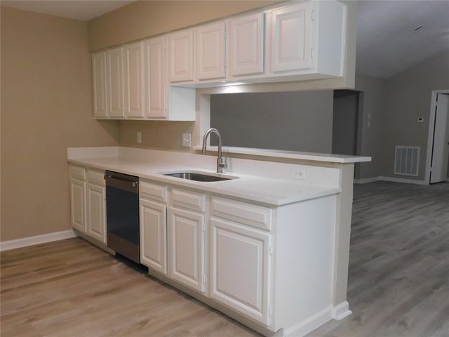 7514 Echo Pines Drive, Humble, TX 77346