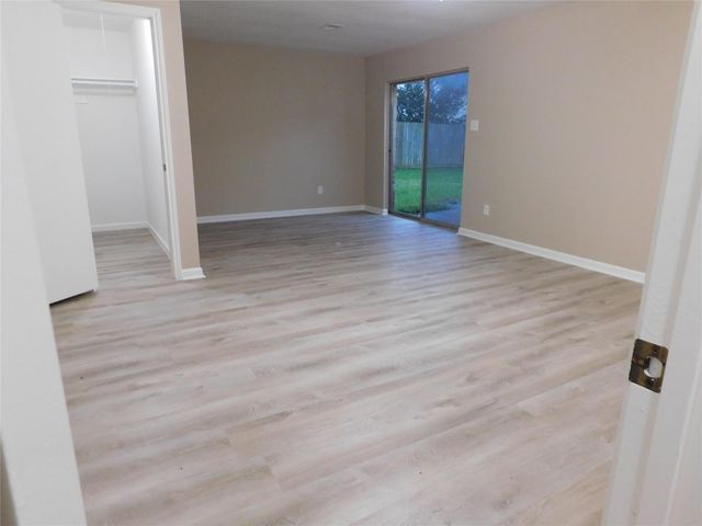 7514 Echo Pines Drive, Humble, TX 77346