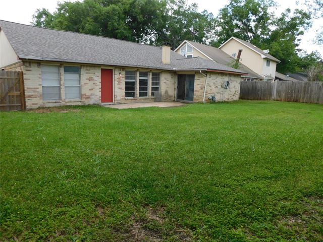 7514 Echo Pines Drive, Humble, TX 77346