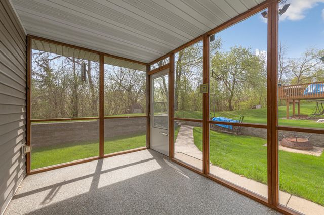 949 Rice Street, Faribault, MN 55021