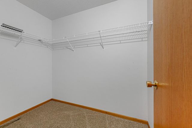 949 Rice Street, Faribault, MN 55021