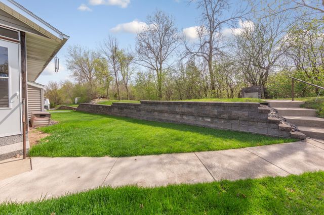 949 Rice Street, Faribault, MN 55021