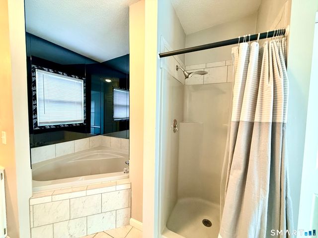 33-D Laurel Point Drive, Montville, CT 06370