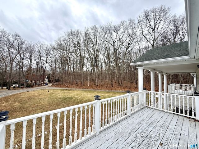 33-D Laurel Point Drive, Montville, CT 06370