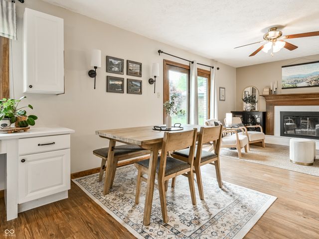 625 Valley Way Road, Greenwood, IN 46142