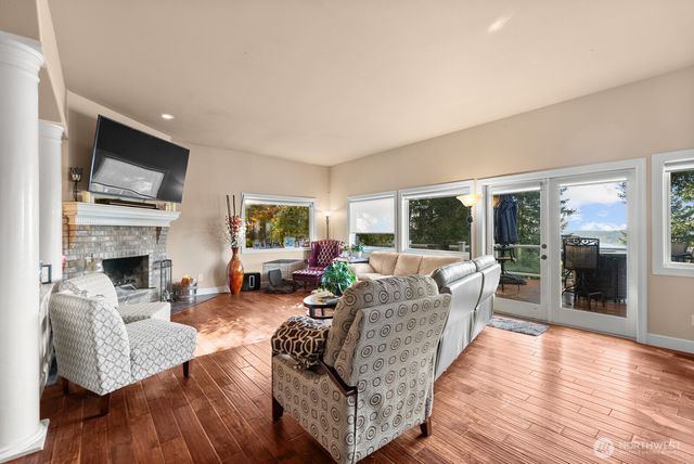 12822 Canterwood Boulevard NW, Gig Harbor, WA 98332