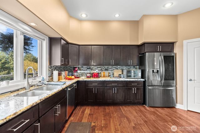 12822 Canterwood Boulevard NW, Gig Harbor, WA 98332