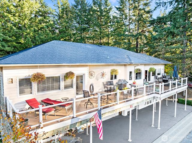 12822 Canterwood Boulevard NW, Gig Harbor, WA 98332