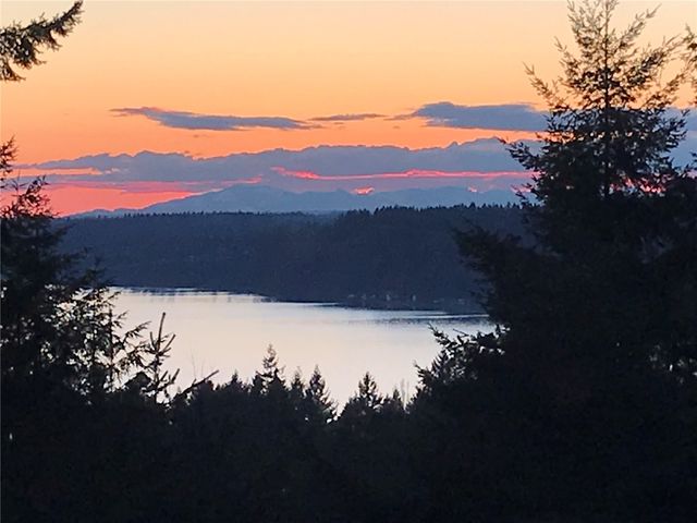 12822 Canterwood Boulevard NW, Gig Harbor, WA 98332
