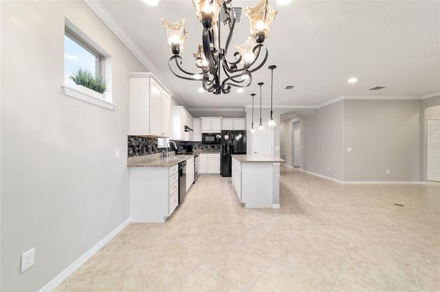 10002 SW 77TH LOOP, Ocala, FL 34481