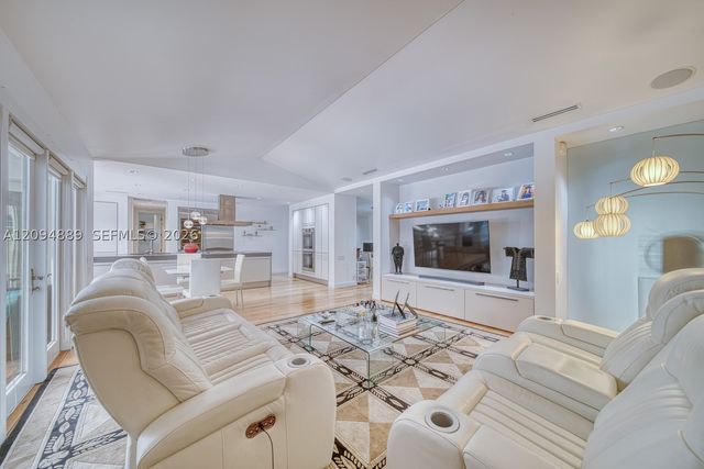 620 Conde Ave, Coral Gables, FL 33156