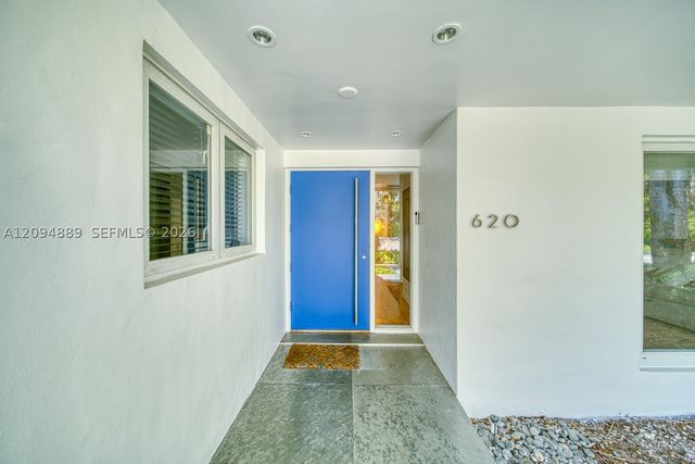 620 Conde Ave, Coral Gables, FL 33156