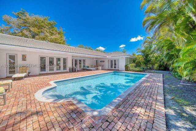 620 Conde Ave, Coral Gables, FL 33156