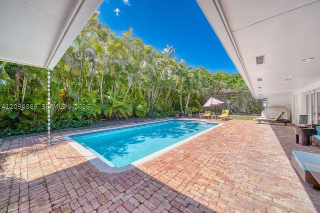 620 Conde Ave, Coral Gables, FL 33156