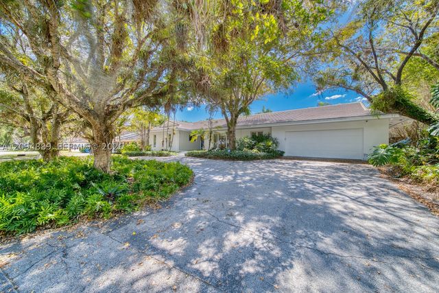 620 Conde Ave, Coral Gables, FL 33156