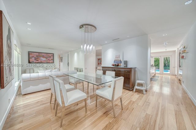 620 Conde Ave, Coral Gables, FL 33156