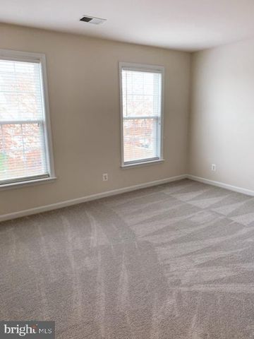 5454 JOSEPH JOHNSTON LN, Centreville, VA 20120