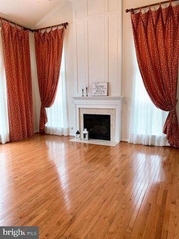 5454 JOSEPH JOHNSTON LN, Centreville, VA 20120