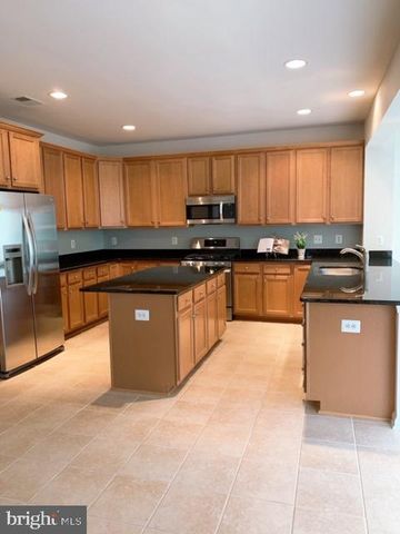 5454 JOSEPH JOHNSTON LN, Centreville, VA 20120