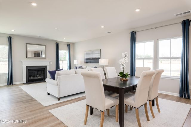 2175 Webfoot Drive NE, Bolivia, NC 28422