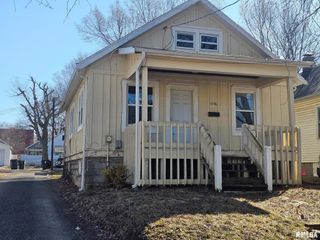 1906 N MISSOURI Avenue, Peoria, IL 61603
