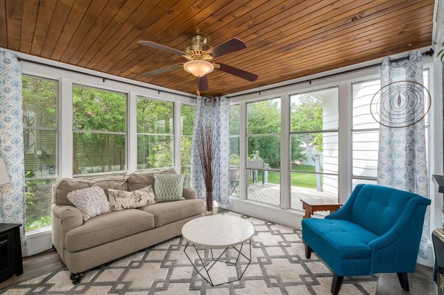 718 Baker Avenue, Mankato, MN 56001