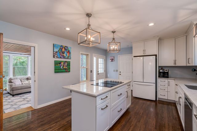 718 Baker Avenue, Mankato, MN 56001