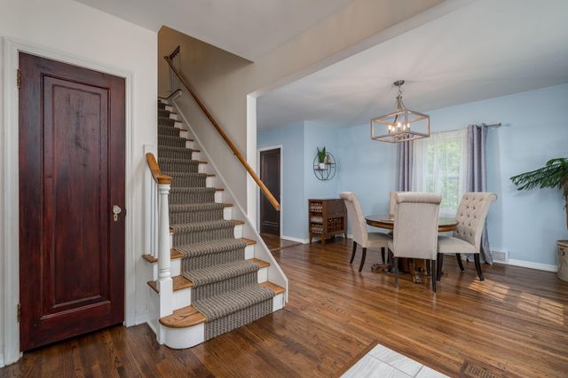 718 Baker Avenue, Mankato, MN 56001