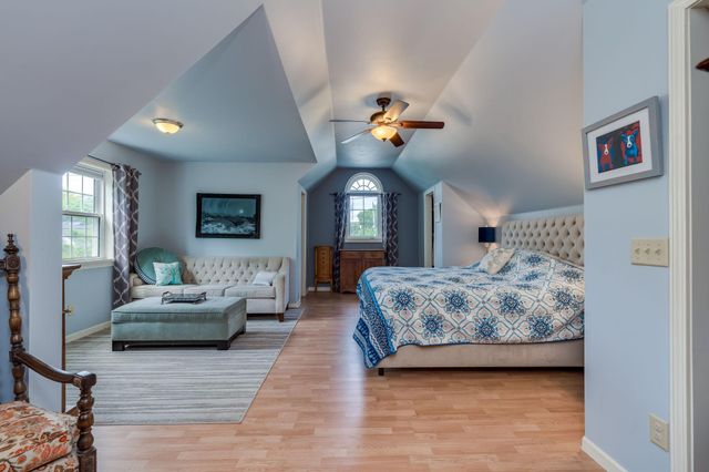 718 Baker Avenue, Mankato, MN 56001