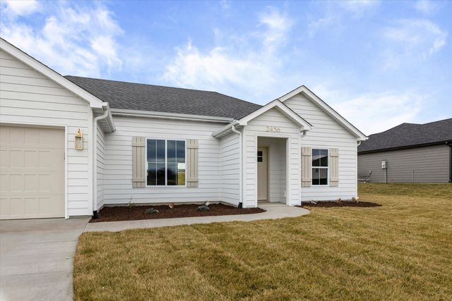 2456 N TRAVELLER DR, Columbia, MO 65202