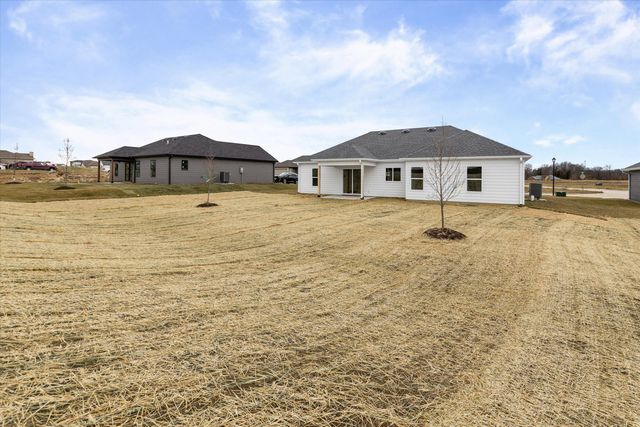 2456 N TRAVELLER DR, Columbia, MO 65202