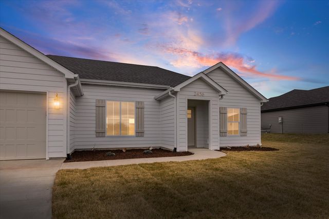 2456 N TRAVELLER DR, Columbia, MO 65202