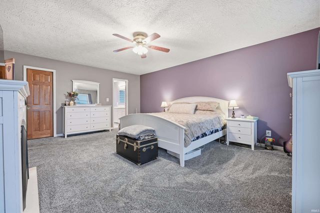 14201 W Katriene Drive, Daleville, IN 47334