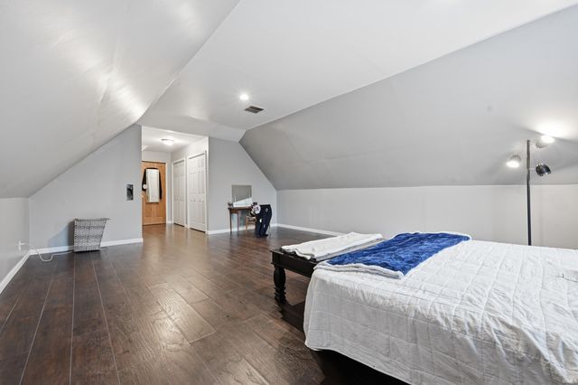 14201 W Katriene Drive, Daleville, IN 47334