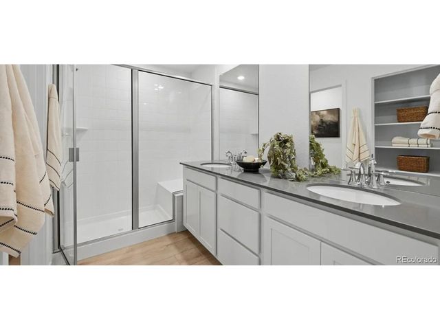 7049 Juniper Dr, Thornton, CO 80602